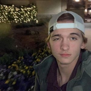 Meet your Posher, Wayne